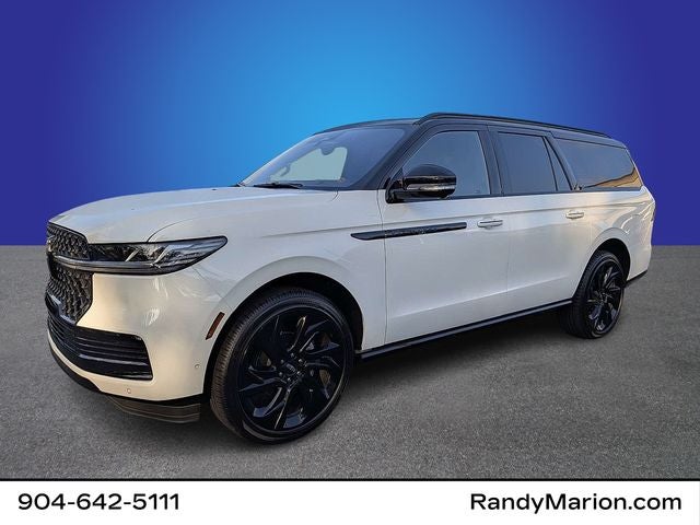 2025 Lincoln Navigator L