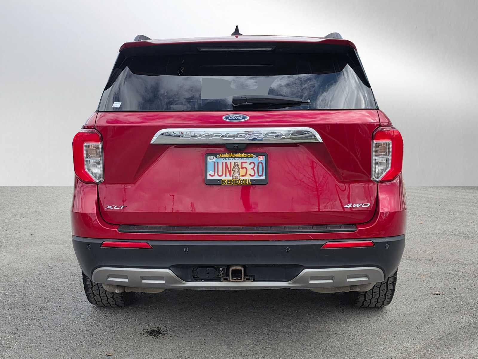View vehicle photo 4