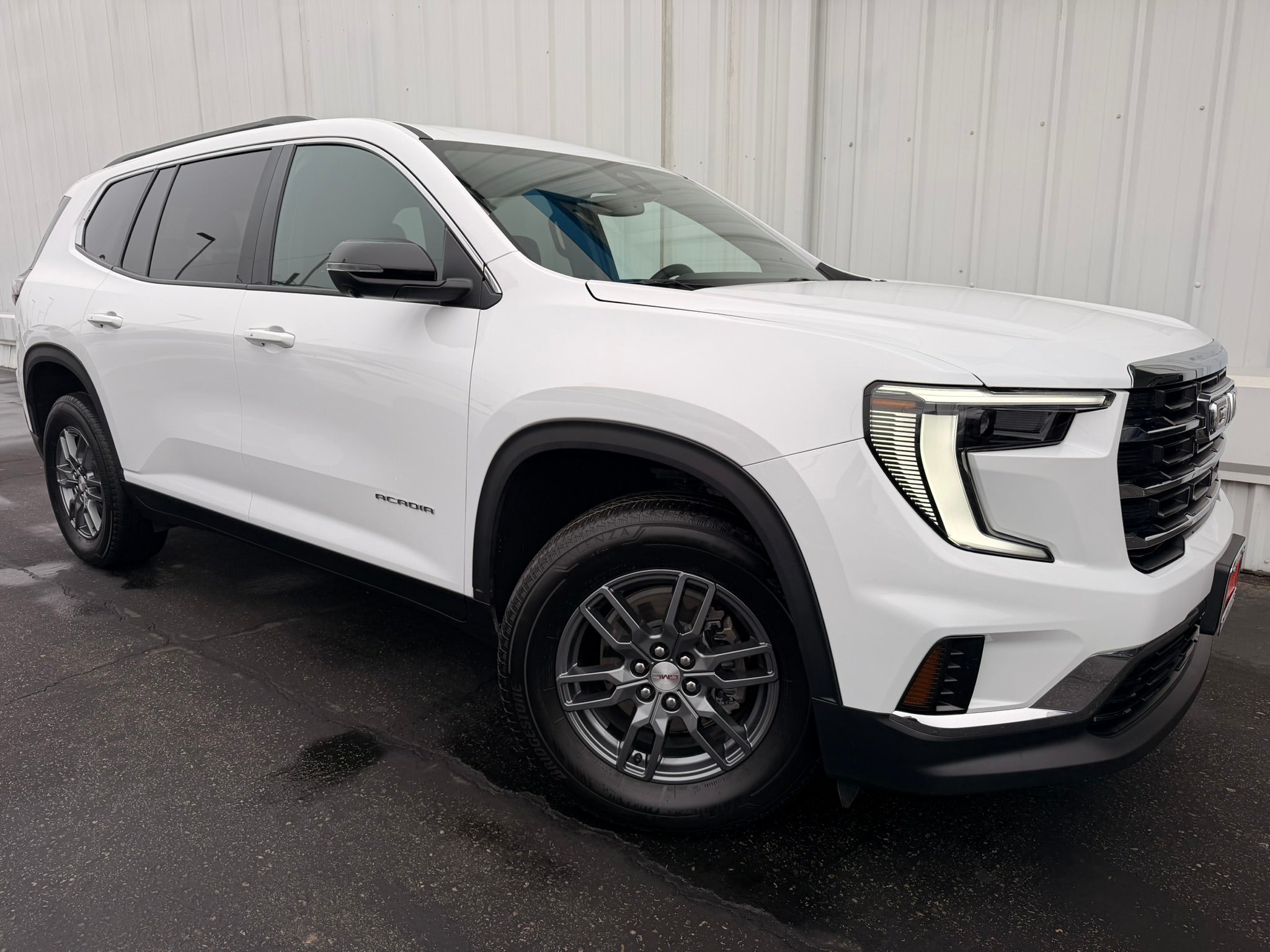 2025 GMC Acadia Elevation AWD