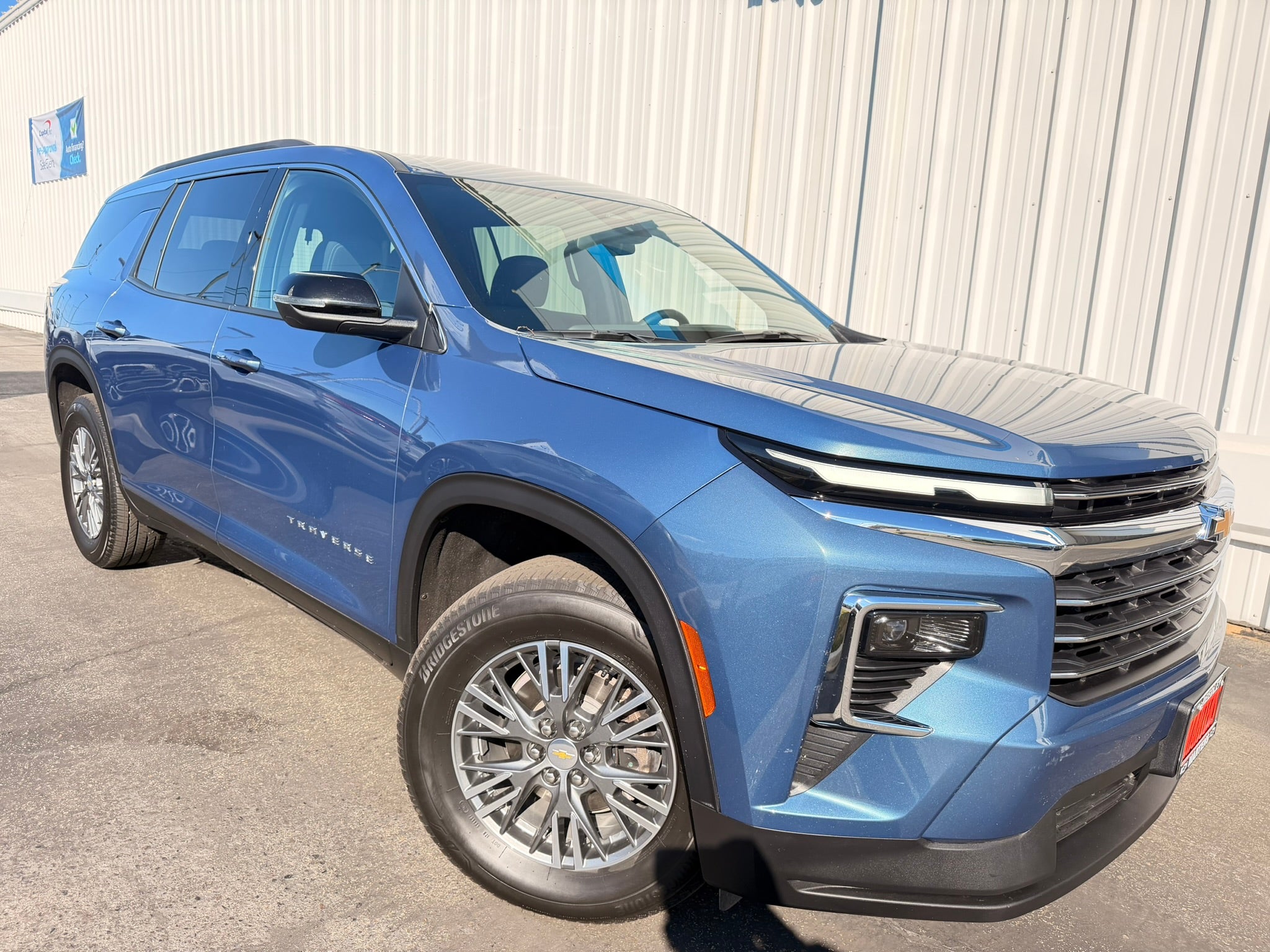 2025 Chevrolet Traverse LT FWD