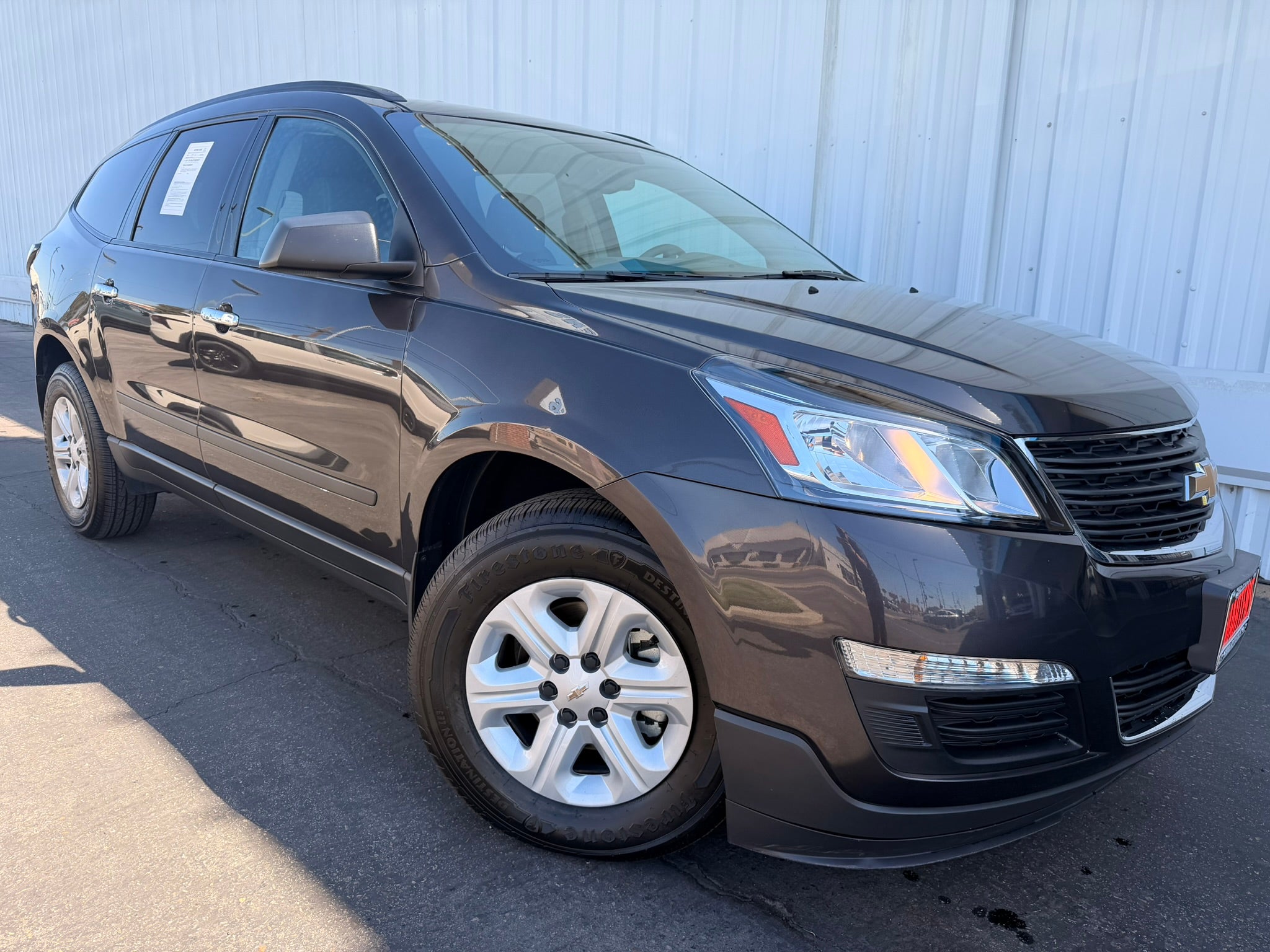 Gray (Tungsten Metallic) 2017 Chevrolet Traverse SUV / Crossover Front-Wheel Drive Automatic