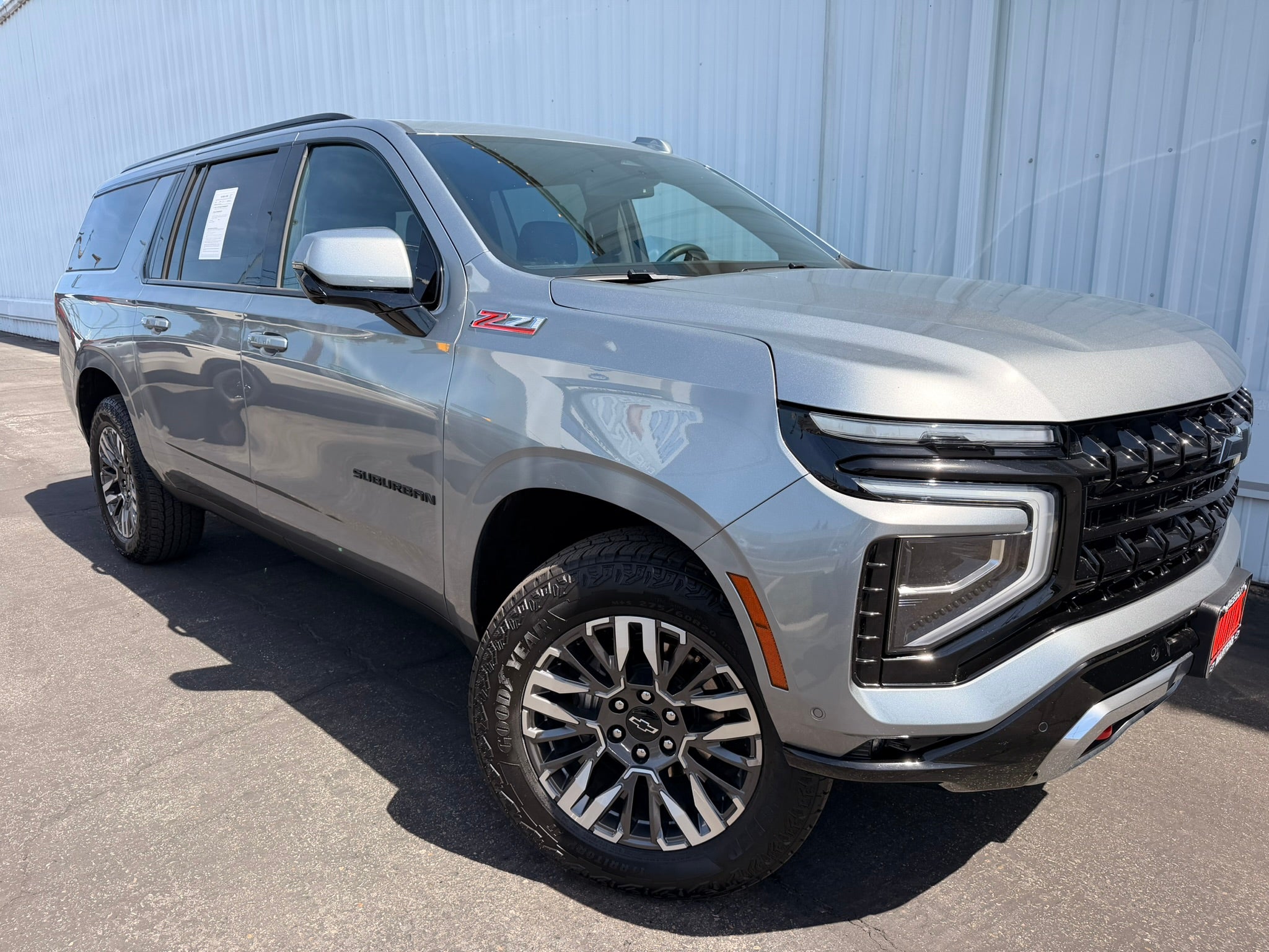 Sterling Gray Metallic 2025 Chevrolet Suburban SUV / Crossover Four-Wheel Drive Automatic
