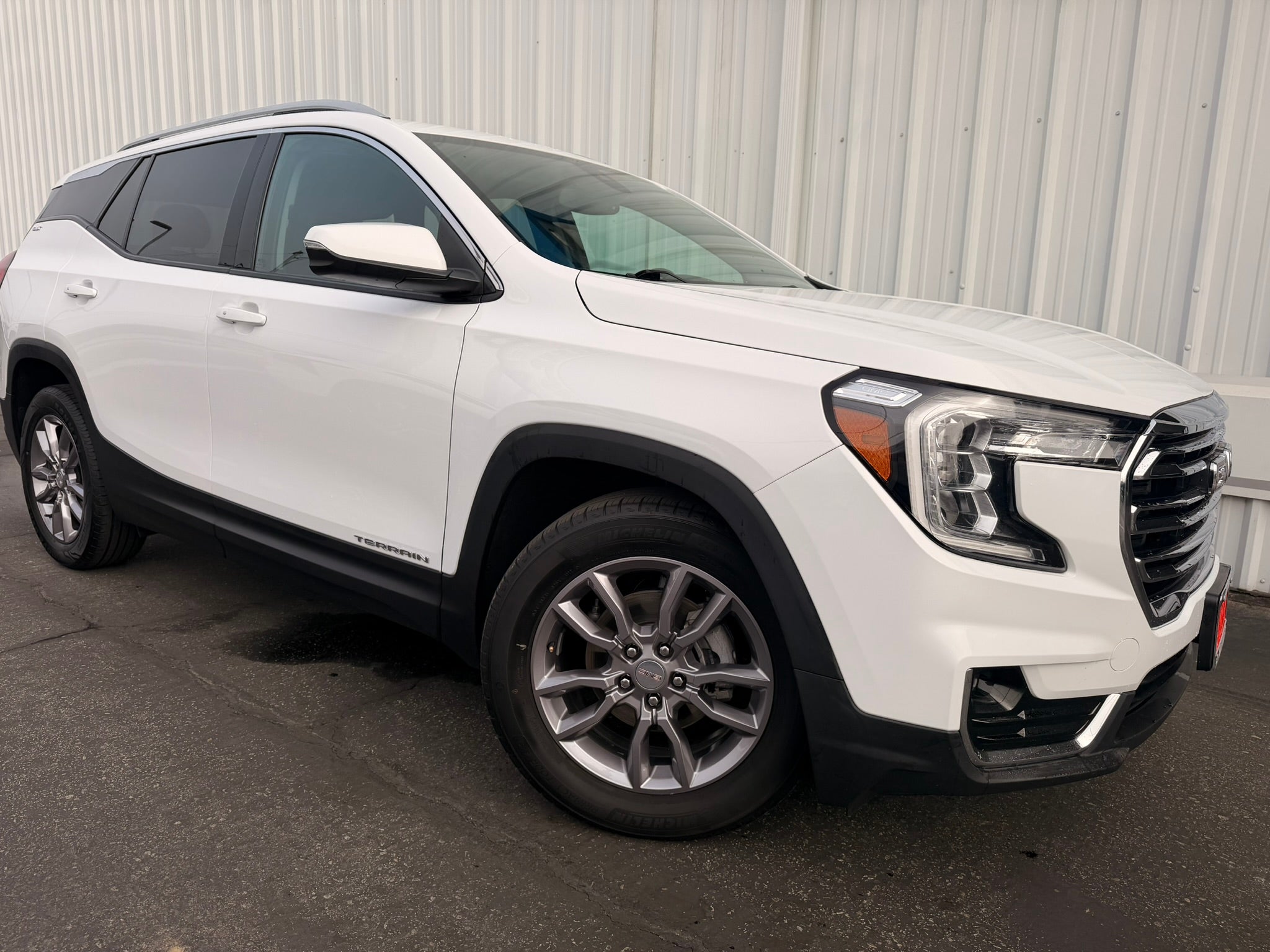2023 GMC Terrain SLT FWD
