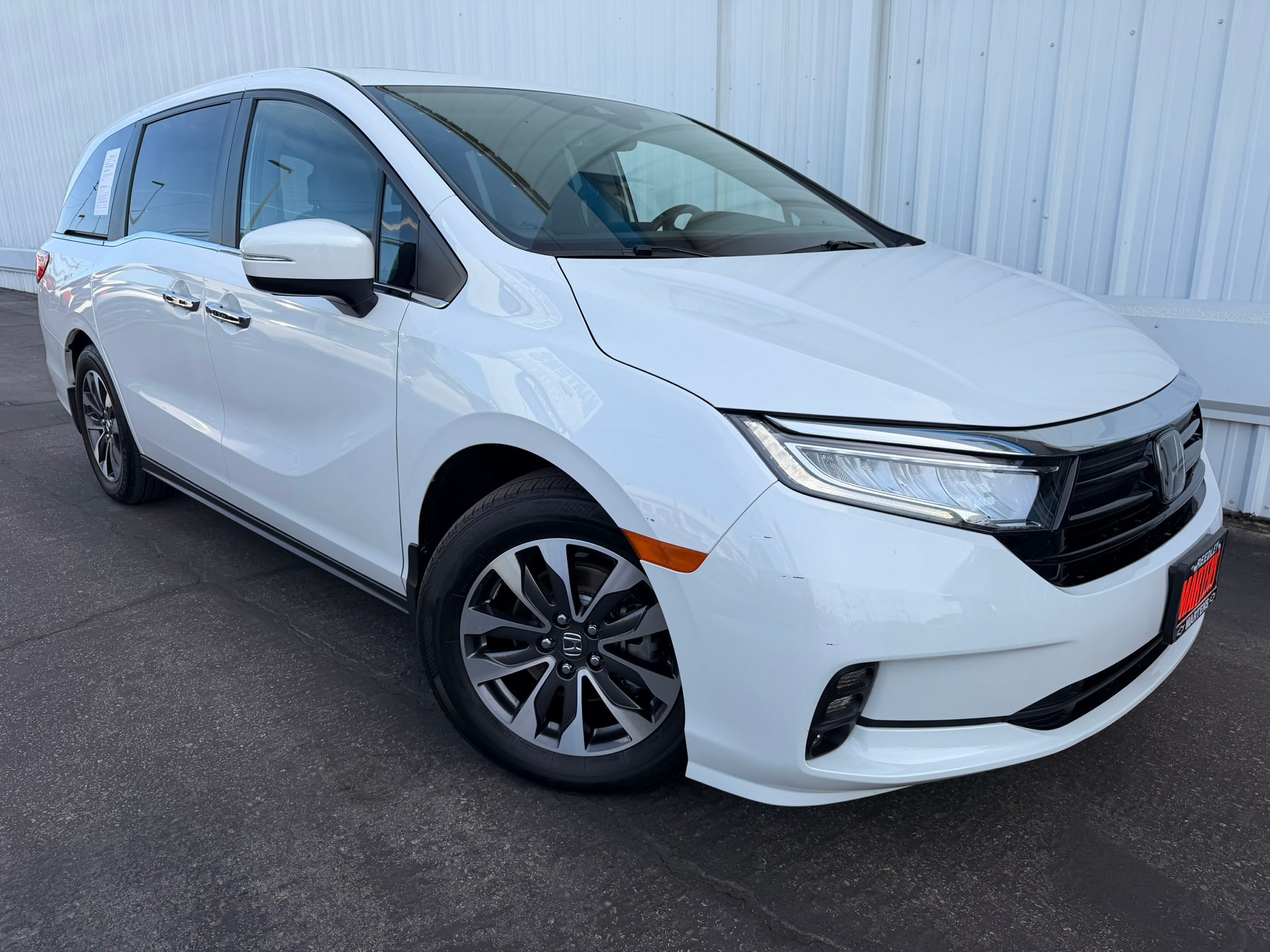 White 2024 Honda Odyssey Minivan Front-Wheel Drive Automatic