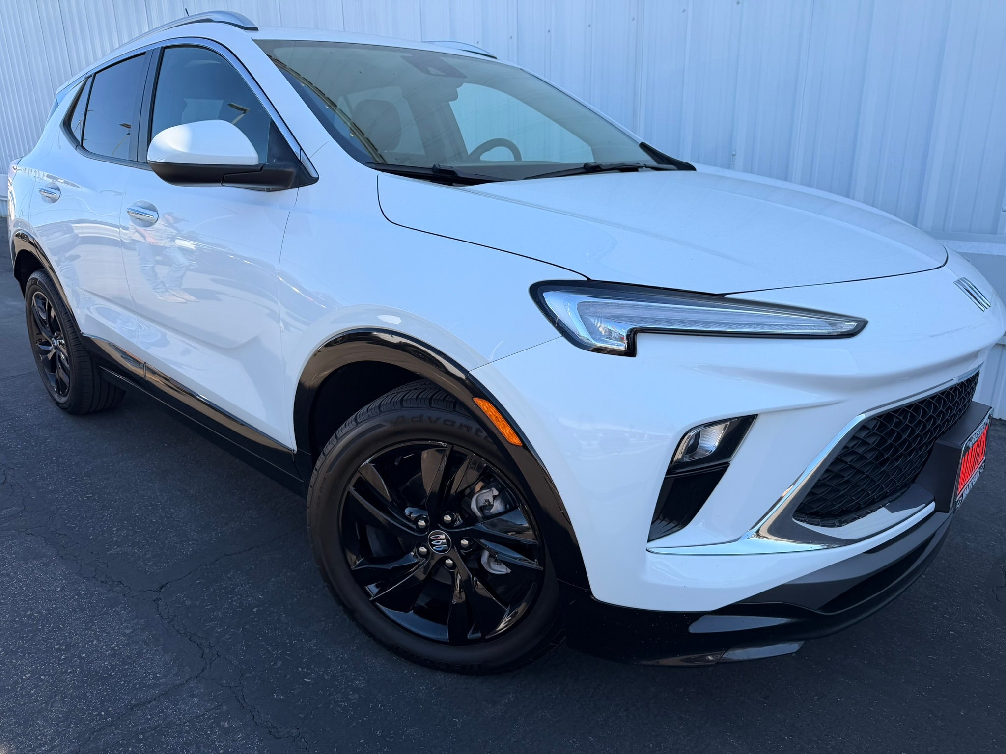 Summit White 2024 Buick Encore GX SUV / Crossover Front-Wheel Drive Automatic