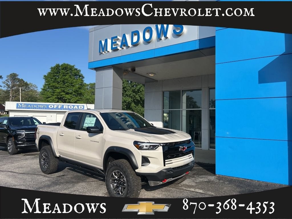White Sands 2026 Chevrolet Colorado Pickup Truck Four-Wheel Drive Automatic