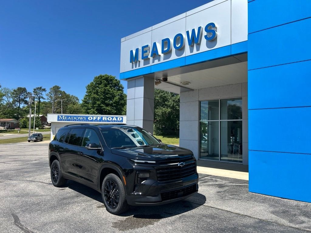 Mosaic Black Metallic 2026 Chevrolet Traverse LT AWD SUV / Crossover Four-Wheel Drive Automatic