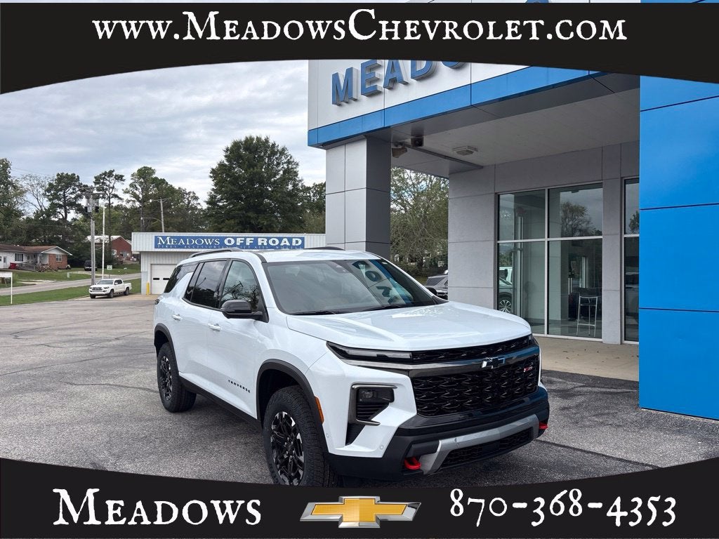 Polar White Tricoat 2027 Chevrolet Traverse SUV / Crossover Four-Wheel Drive Automatic