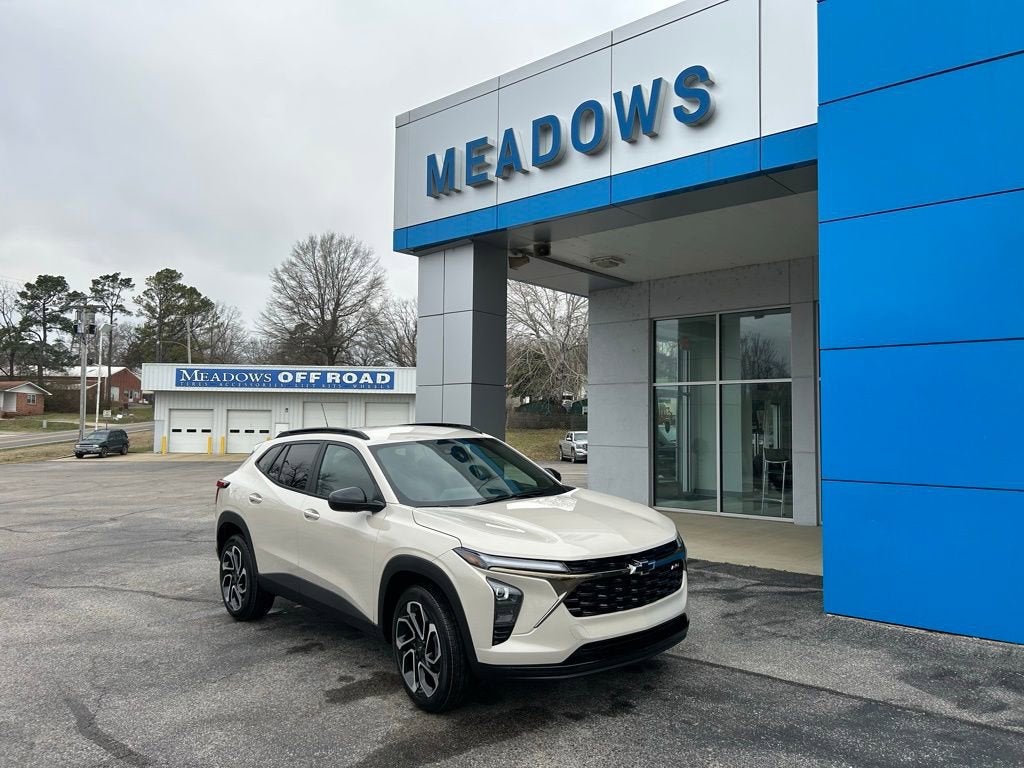 2026 Chevrolet Trax RS with 2RS FWD