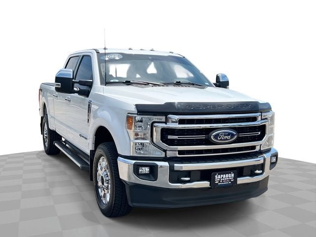 White 2022 Ford F-350 Super Duty Pickup Truck Four-Wheel Drive Automatic