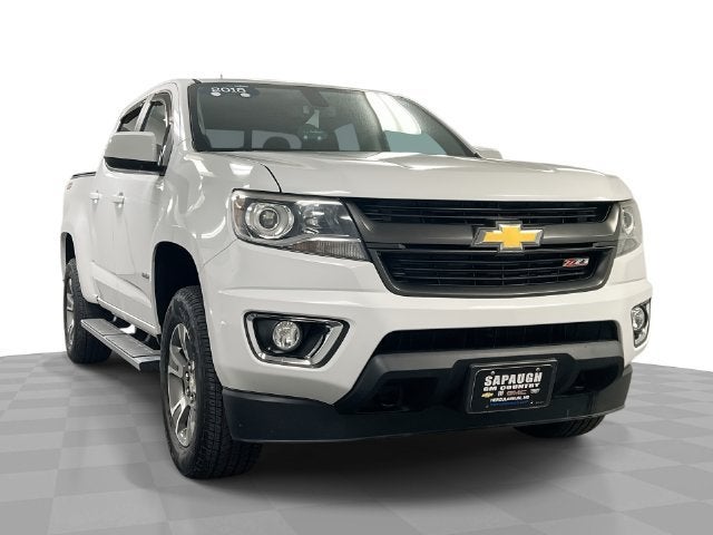 Summit White 2018 Chevrolet Colorado Pickup Truck Four-Wheel Drive Automatic
