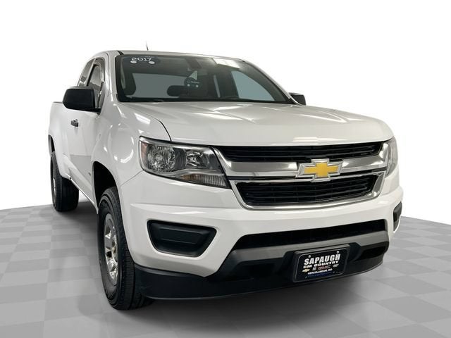 Summit White 2017 Chevrolet Colorado Pickup Truck 4X2 Automatic