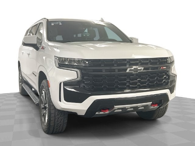 Summit White 2023 Chevrolet Suburban SUV / Crossover Four-Wheel Drive Automatic