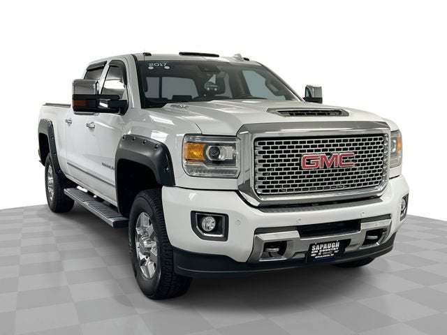 Summit White 2017 GMC Sierra 3500HD Pickup Truck Four-Wheel Drive Automatic