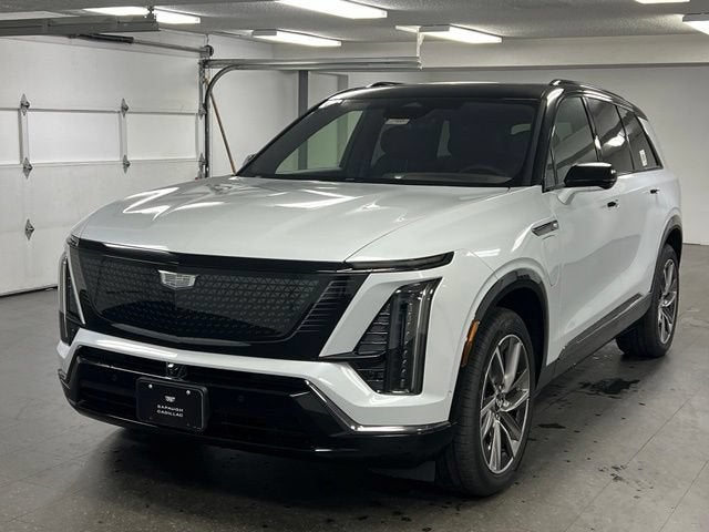 Vibrant White Tricoat 2027 Cadillac VISTIQ SUV / Crossover All-Wheel Drive Automatic