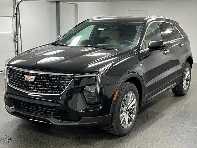 2025 Cadillac XT4 Premium Luxury AWD