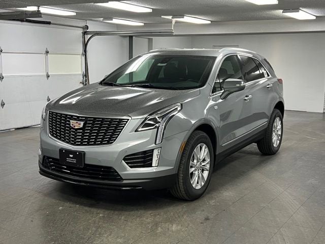 Argent Silver Metallic 2026 Cadillac XT5 Luxury AWD SUV / Crossover Four-Wheel Drive Automatic