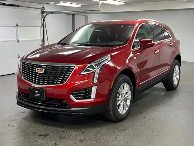 Radiant Red Tintcoat 2026 Cadillac XT5 Luxury AWD SUV / Crossover Four-Wheel Drive Automatic