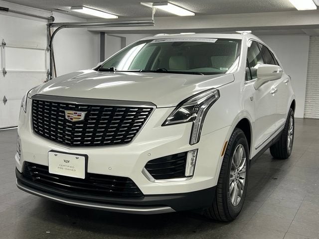 Crystal White Tricoat 2023 Cadillac XT5 SUV / Crossover Four-Wheel Drive Automatic