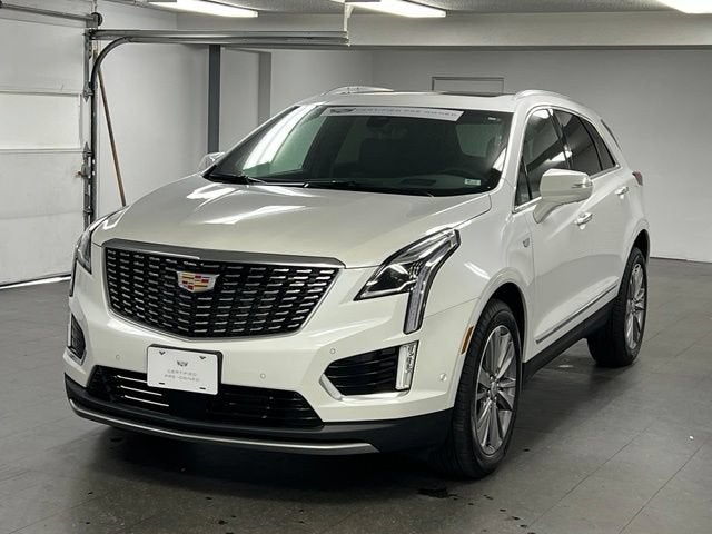  2025 Cadillac XT5 Premium Luxury AWD   