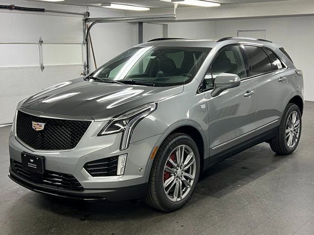 2025 Cadillac XT5 Sport AWD