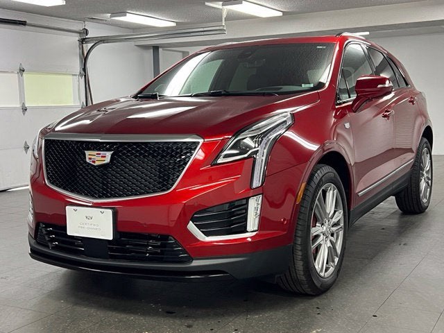 2025 Cadillac XT5 Sport AWD