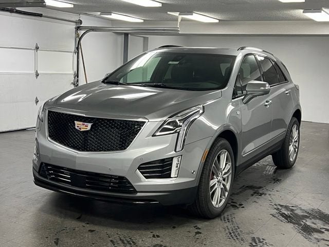 Argent Silver Metallic 2026 Cadillac XT5 SUV / Crossover Four-Wheel Drive Automatic