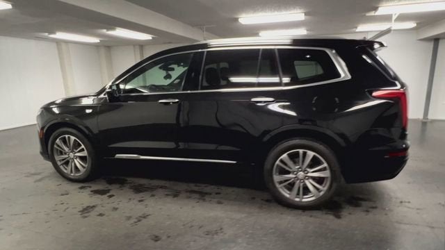 View vehicle photo 6