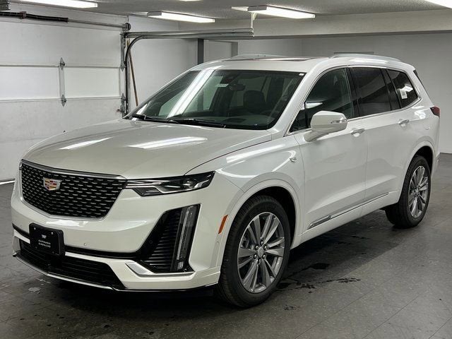 2025 Cadillac XT6 Premium Luxury AWD