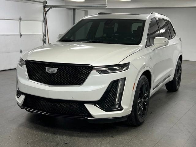 Crystal White Tricoat 2024 Cadillac XT6 Sport AWD SUV / Crossover Four-Wheel Drive Automatic