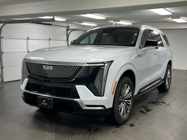 Vibrant White Tricoat 2026 Cadillac Escalade IQL SUV / Crossover All-Wheel Drive Automatic