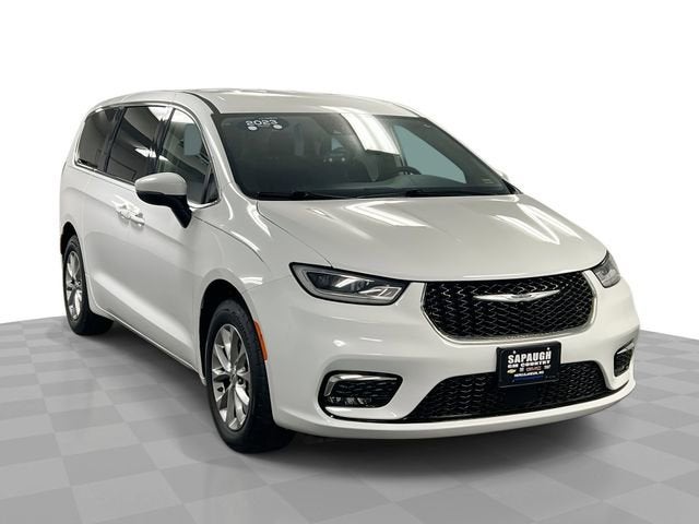 White 2023 Chrysler Pacifica Touring L AWD Minivan All-Wheel Drive Automatic