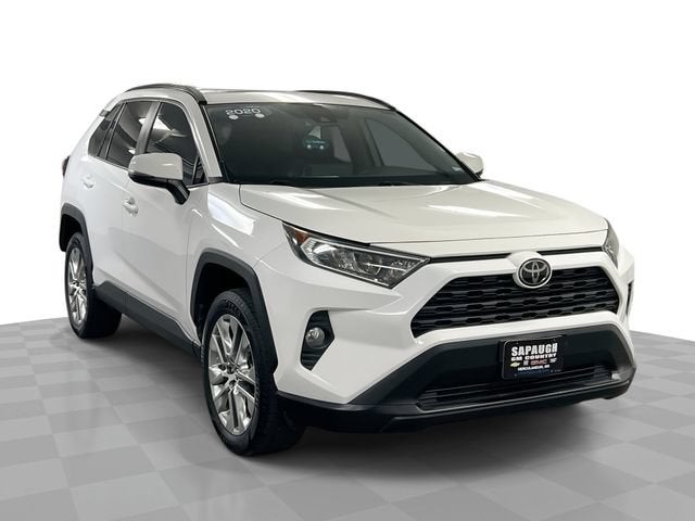 White 2020 Toyota RAV4 SUV / Crossover Front-Wheel Drive Automatic