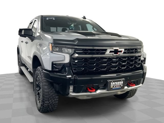 Slate Gray Metallic 2025 Chevrolet Silverado 1500 Pickup Truck Four-Wheel Drive Automatic