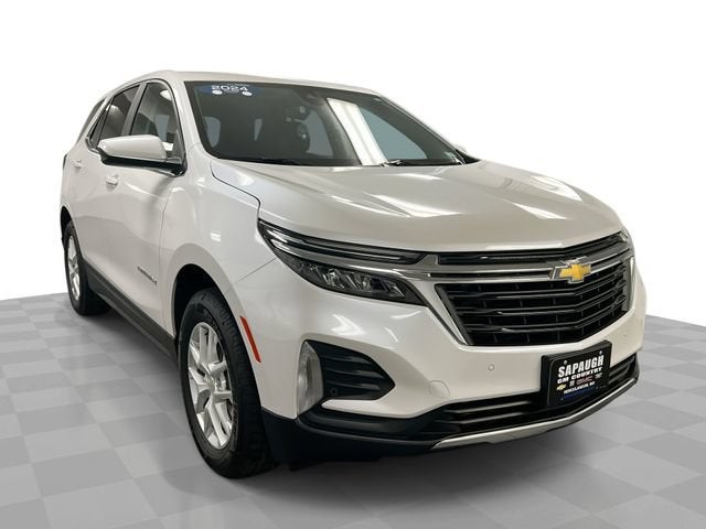 White (Iridescent Pearl Tricoat) 2024 Chevrolet Equinox SUV / Crossover Four-Wheel Drive Automatic