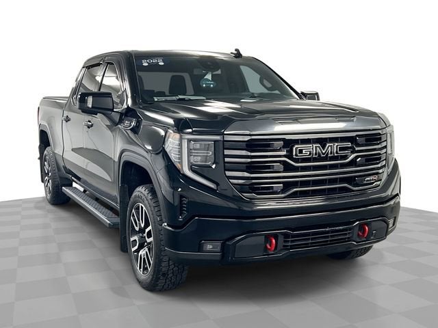 Onyx Black 2022 GMC Sierra 1500 AT4 Crew Cab 4WD Pickup Truck Four-Wheel Drive Automatic