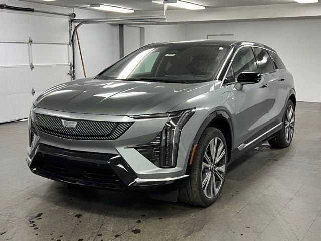 2026 Cadillac OPTIQ Premium Luxury AWD