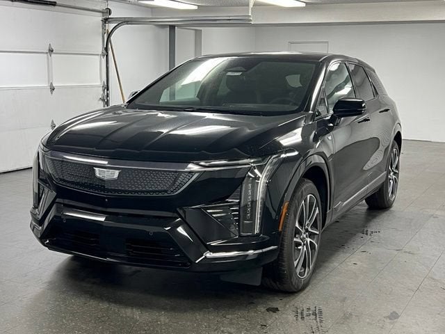 Black Raven 2026 Cadillac OPTIQ SUV / Crossover All-Wheel Drive Automatic