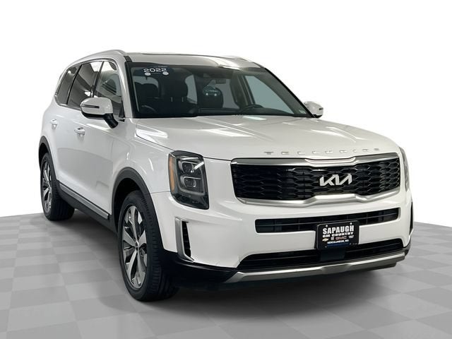 White 2022 Kia Telluride SUV / Crossover Front-Wheel Drive Automatic