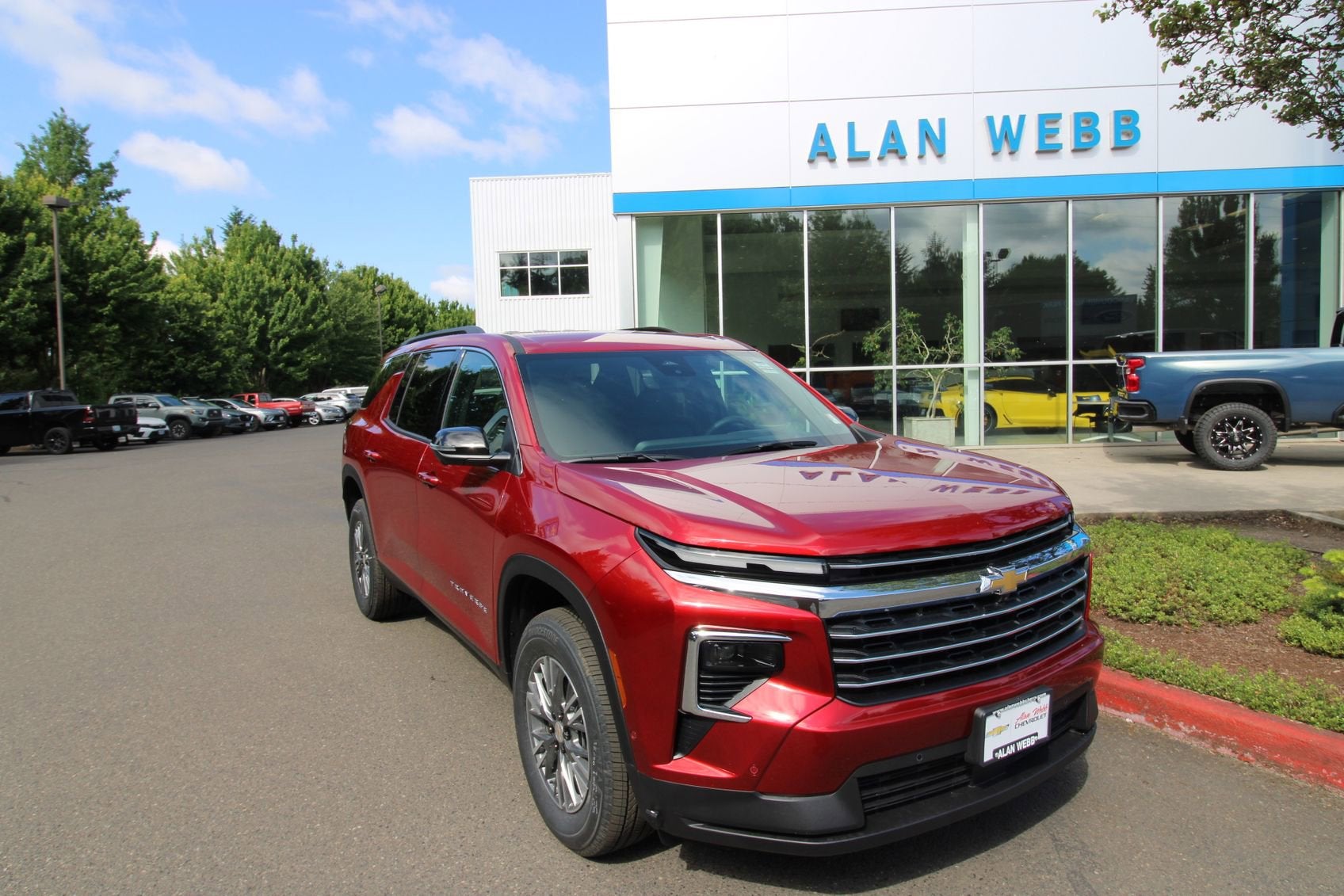 Radiant Red Tintcoat 2026 Chevrolet Traverse LT AWD SUV / Crossover Four-Wheel Drive Automatic