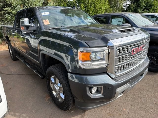  2018 GMC Sierra 3500HD Denali Crew Cab LB DRW 4WD   