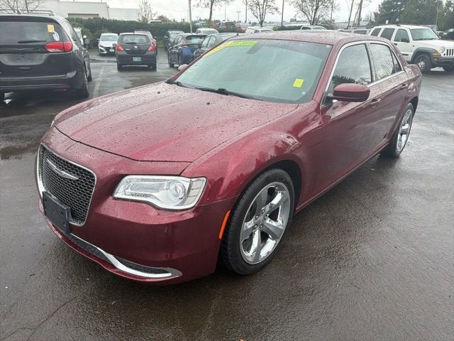 2018 Chrysler 300 Touring L RWD