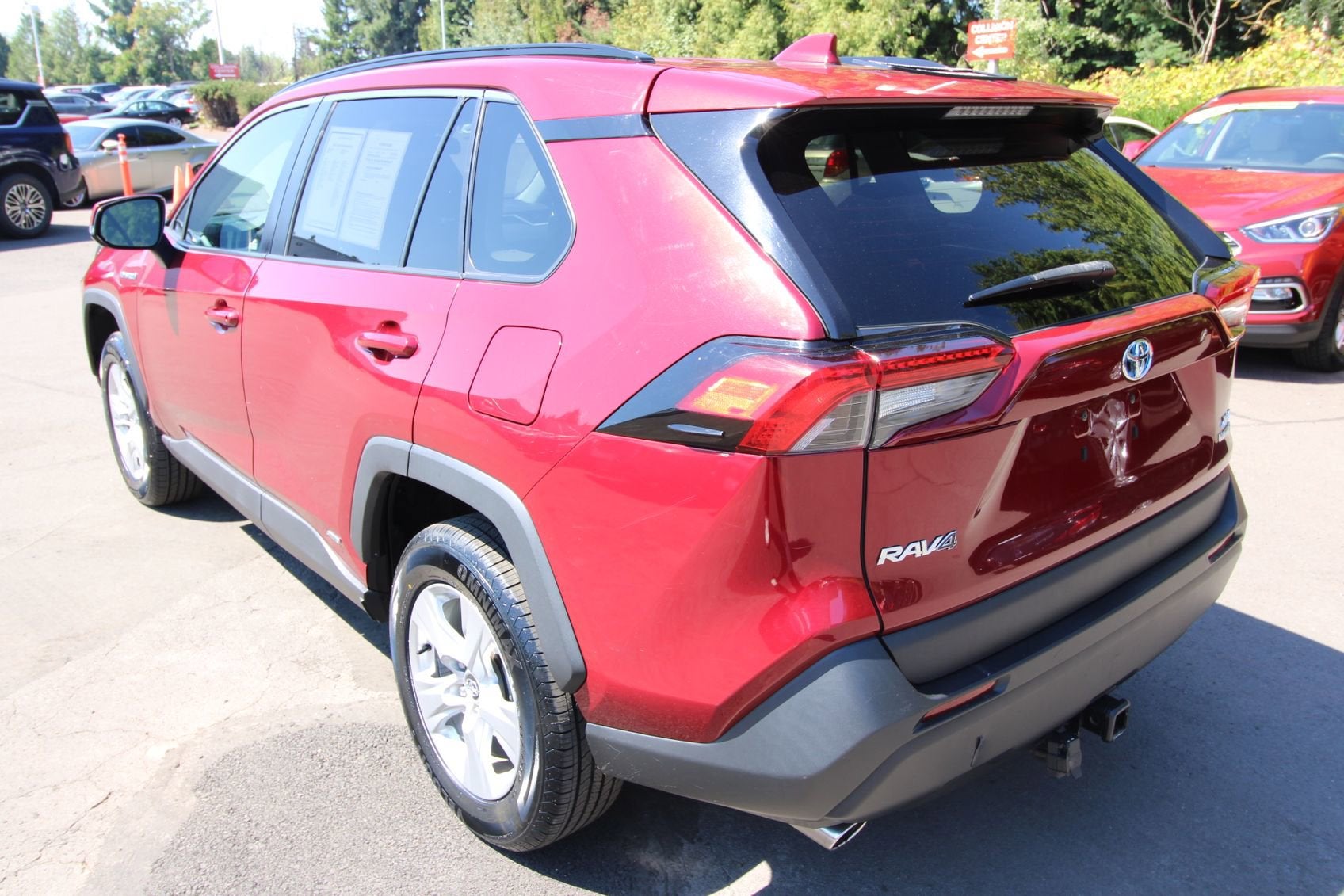 View vehicle photo 3