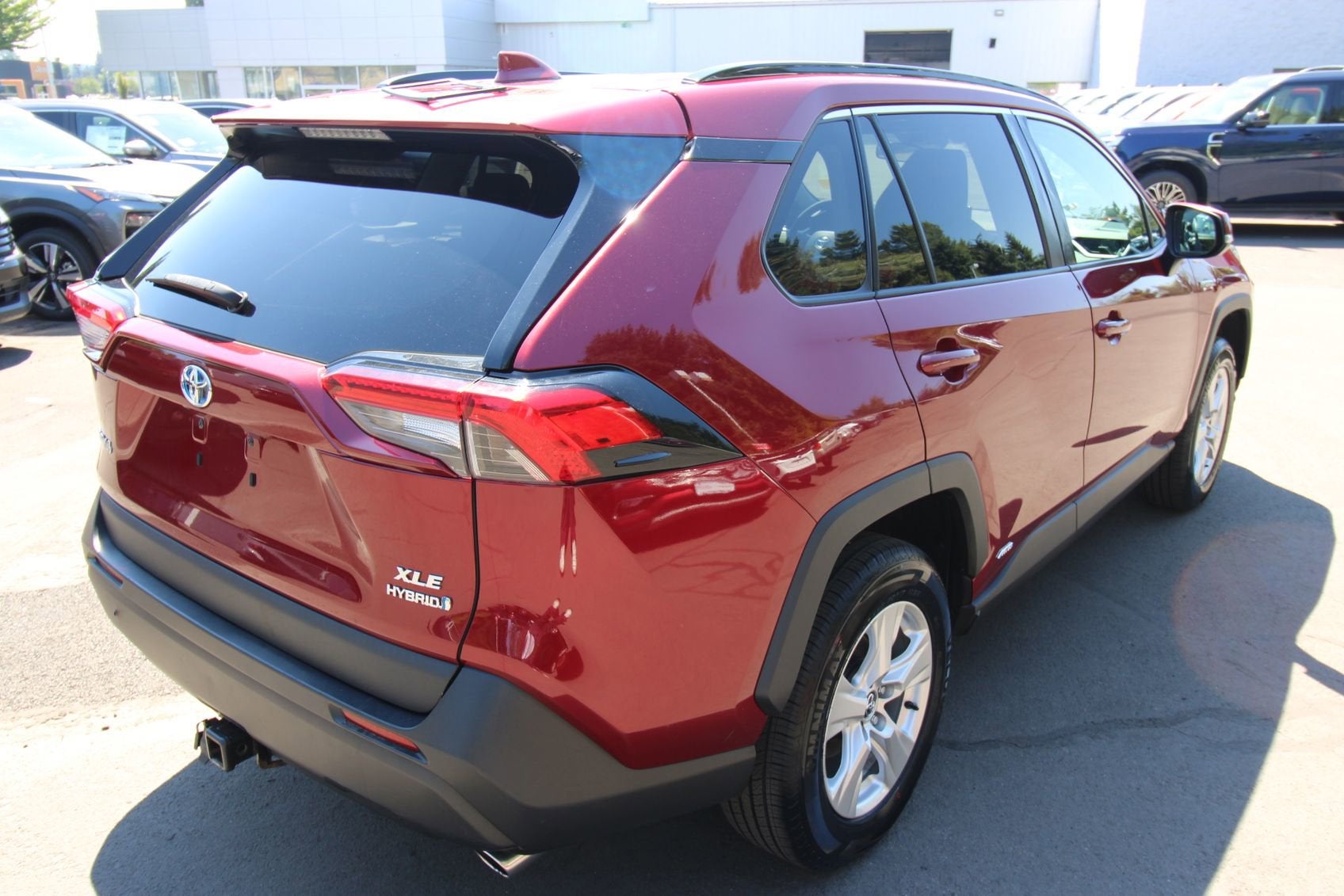 View vehicle photo 5