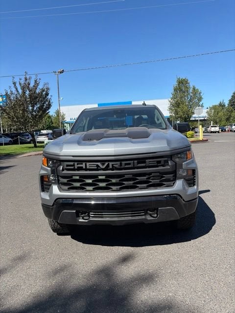 Sterling Gray Metallic 2026 Chevrolet Silverado 1500 Pickup Truck Four-Wheel Drive Automatic