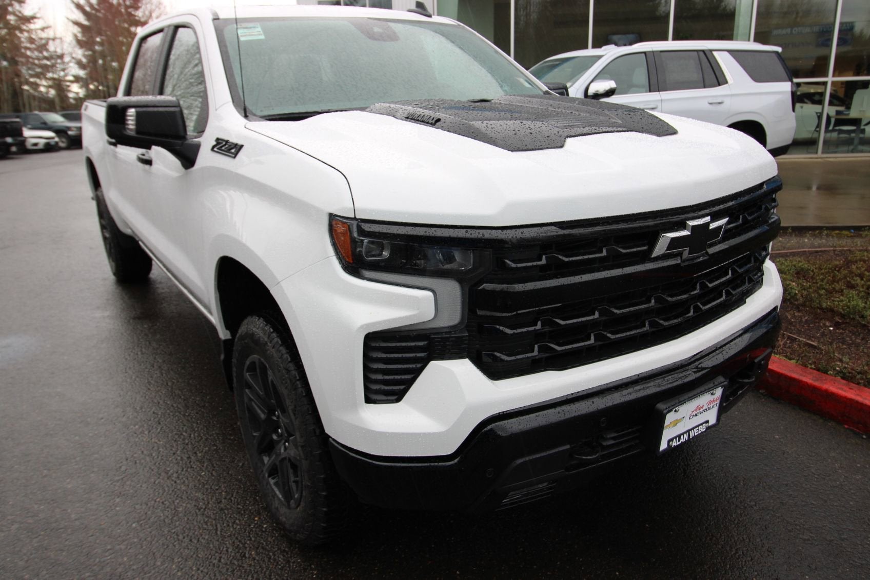 View vehicle photo 2