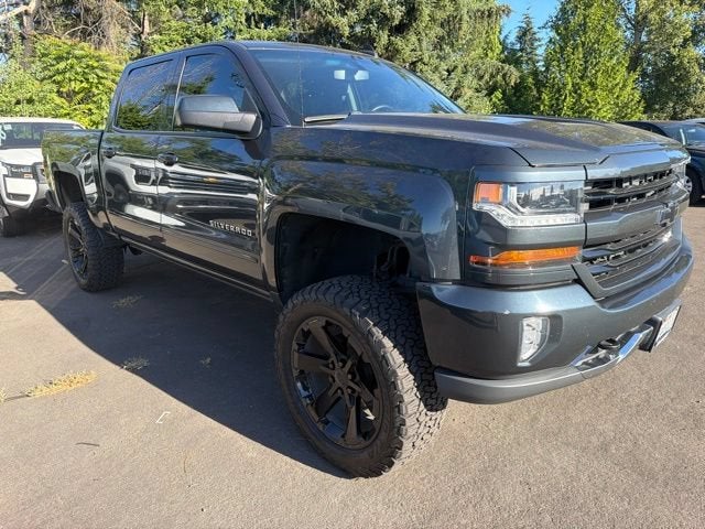  2017 Chevrolet Silverado 1500 LT Crew Cab 4WD   
