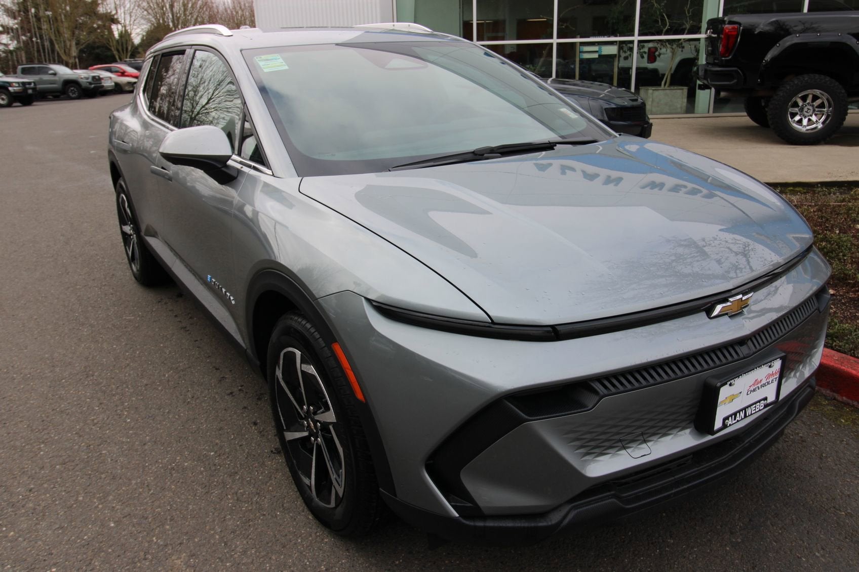 View vehicle photo 2