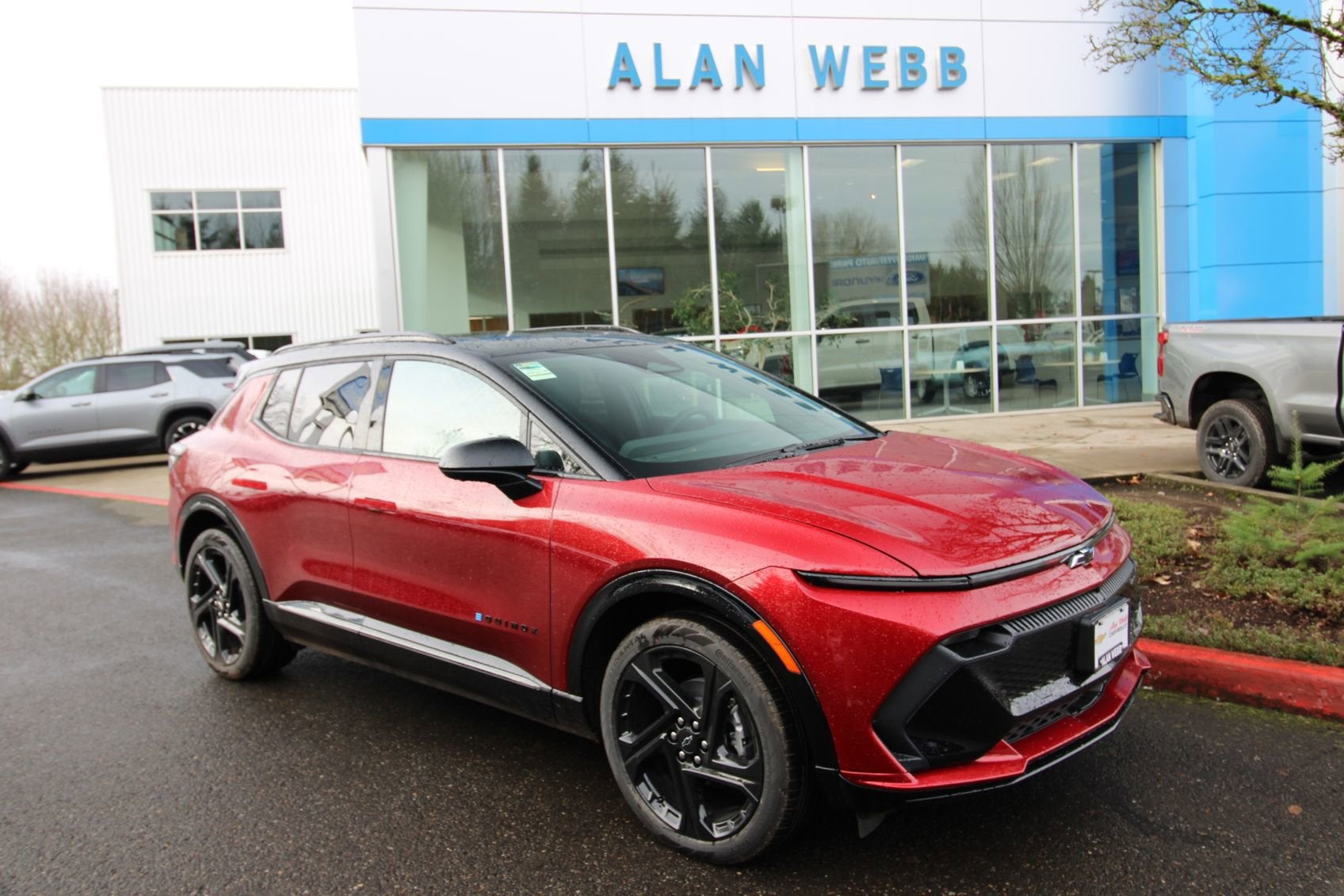 View vehicle photo 2