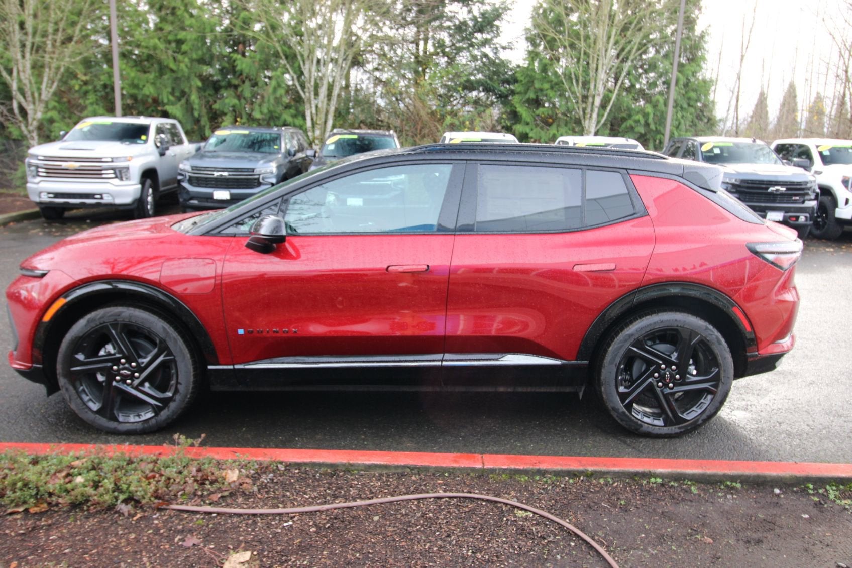 View vehicle photo 7